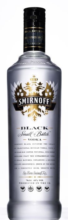 Smirnoff Black 1 L.